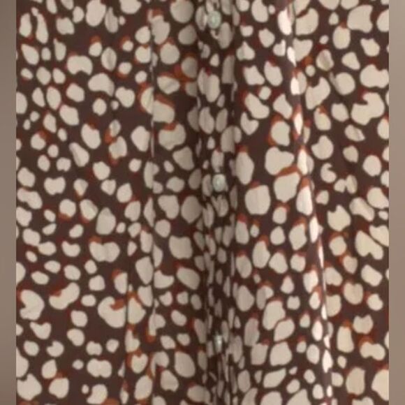 Ann Mashburn Size Medium Shirt Dress - Brown and Tan Animal Print - Picture 4 of 4